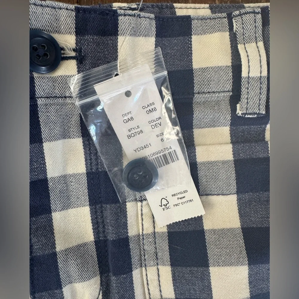 NEW! J. Crew Patch-pocket Chino Shorts